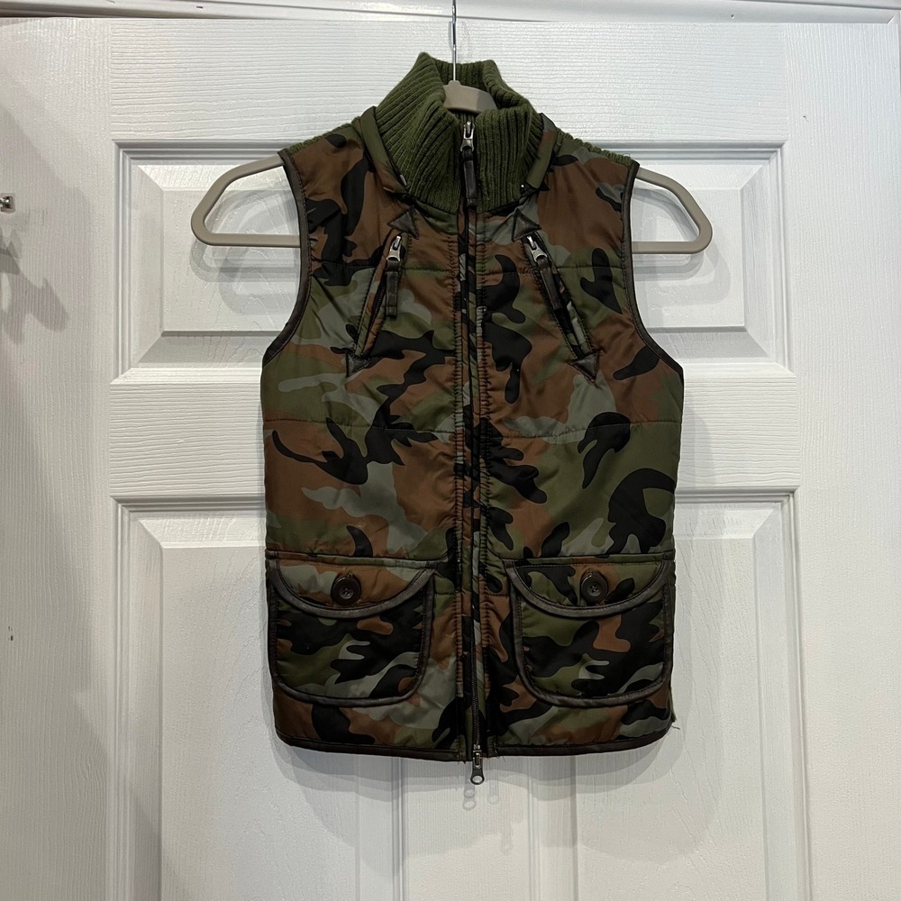 Takeout Puffer Vest Polyester Acrylic Camo Tactical Ribbed Back Gorpcore M